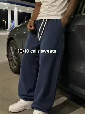 navy sweats lowkey beat black sometimes #baggypants #baggysweats #sweatpants #fitcheck #fyp 