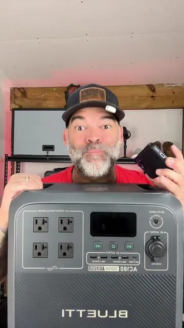 7656841126283988238