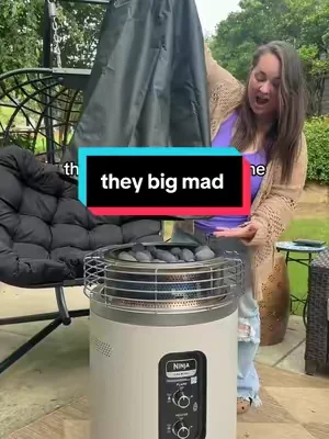 🔥🌙 Upgrade your backyard with the ultimate outdoor bundle! The Ninja Fireside360 Fire Pit + Cover Bundle gives you everything you need to enjoy cozy evenings outside while helping protect your fire pit when it’s not in use. Whether you’re hosting family cookouts, roasting marshmallows, or relaxing under the stars, this bundle is made for year-round outdoor living. ✨ Why this bundle is worth it: 🔥 Fireside360 fire pit for memorable backyard nights 🛡️ Includes a custom cover to help protect your investment 🏕️ Perfect for patios, decks, camping & outdoor gatherings 🌭 Great for family nights, game days & entertaining friends ✨ Enjoy warmth and ambiance in your favorite outdoor space 🌙 Designed for relaxing evenings and weekend get-togethers 🎁 A fantastic gift for new homeowners and outdoor enthusiasts Create the backyard everyone wants to hang out in. Cozy nights, great conversations, and unforgettable memories start here. 🔥✨ 🔥 Backyard upgrade 🌙 Cozy nights await 🏡 Outdoor entertaining made easy #NinjaFireside360 #FirePit #BackyardGoals #OutdoorLiving #PatioSeason 