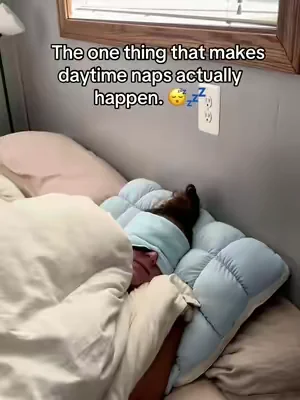 me 🤝 naps  #weightedeyemask #sleepmask #naps #summervibes #dealsforyoudays 