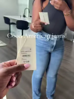 Jeans with multiple sizes #goodamerican #jeansforwomen #straightlegjeans 