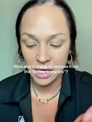 The Anastasia Beverly Hills Brow Pencil might just be the easiest way to fake fuller, natural-looking brows without making them look harsh or drawn on. As we get older, our brows tend to thin out, and the right pencil can make such a difference! Who else is still trying to recover from the skinny brow era? 🙋‍♀️ #eyebrows #anastasiabeverlyhills #matureskin #matureskinmakeup #eyebrowtutorial 