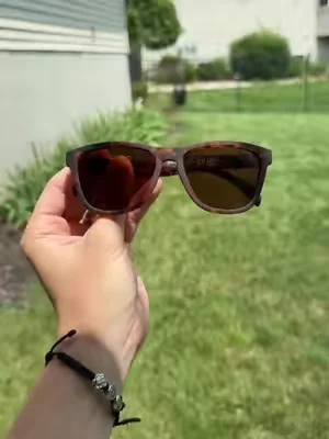New obsession = goodr glasses 