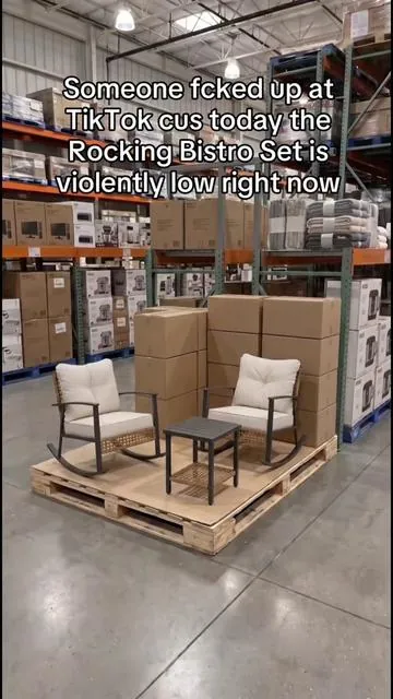 7656872788317244702