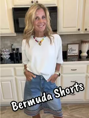 If you like the longer Bermuda shorts, then you will love these! I’m in a size small. I’m 5’5” and 115 lbs. #dealsforyoudays #shorts #bermudashorts 