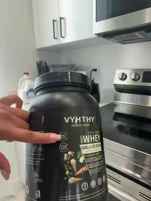 ✨ 24g de proteína 💪 Apoyo para recuperación muscular ,y me ayuda a llegar a mi proteína diaria además que el sabor es súper delicioso 🤤 y Fácil de preparar❤️    #protein #wheyprotein #gym #tiktokshop #tiktokmademebuyit  