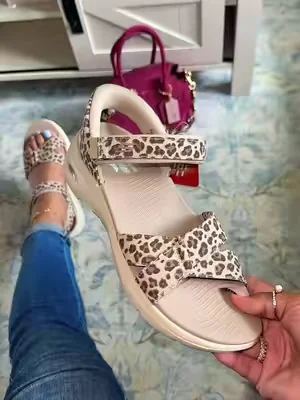 Sketchers leopard sandals sale 💕##skechers##skecherssandals##sandals##widefeetfriendly##dealsforyoudays
