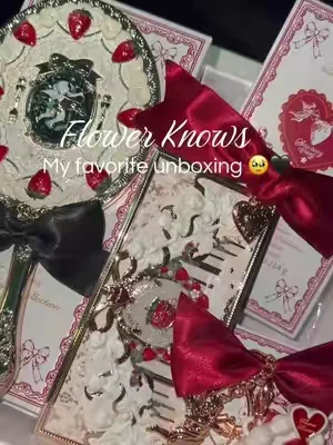 Has to be the most whimsical gift 🧚‍♀️ @Flower Knows Makeup #flowerknows#makeup#giftforher #giftideas #whimsical @Flower Knows Makeup  