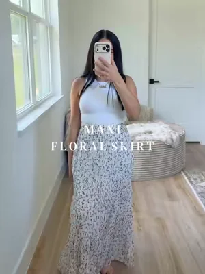 So in love ✨🌸🌷🌼🌻  #maxiskirts #skirtootd #summeroutfits #dealsforyoudays #tiktokdealsforyoudays 
