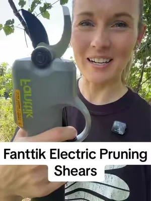 Fanttik Y10 Pro Electric pruning shears! Such a great tool to keep on hand for anyone that wants yard work to be easy and effortless. #fanttiktools #electrictools #pruningshears #yardmaintenance #dealsforyoudays @Fanttik 