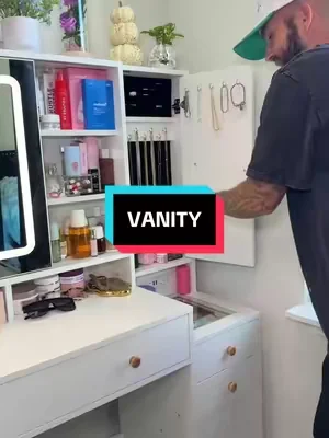 #vanity #makeupvanity #vanitymakeup #vanityorganization #vanitysetup 