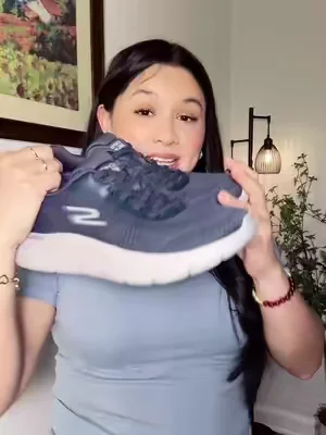 #shoes #tiktokshopcreatorpicks #walkingshoes #dealsforyoudays 