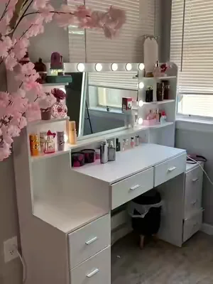 Un espacio para verte hermosa todo los dias #vanity #tocador #organizador #dealsforyoudays 