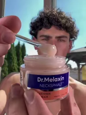 #neckcare #skincare #drmelaxin 