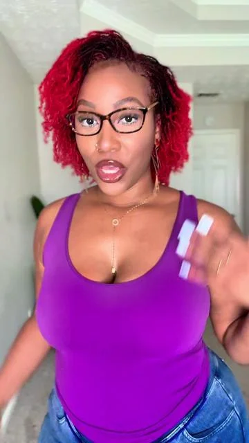 #creatorsearchinsights #wirelessbra #jellybra #comfortablebras #plussizetiktok 