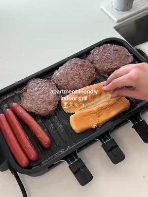 This indoor grill is seriously one of the best summer purchases for my kitchen I have ever made ##dealsforyoudays##summerwins##indoorgrill##kitchenfinds##apartmentmusthaves