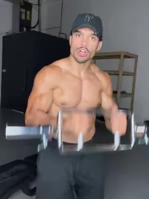 7656936003952839949