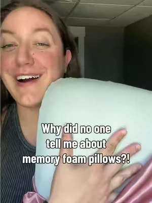 I can confidently say this pillow is insanely supportive for side sleeping 😴  #sidesleeper #memoryfoampillow #cushionlab #cloudfoam #sidesleeperpillow 