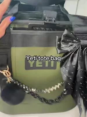 Get the dang bag! @YETI #yeti #totebag #sportbag #mombag 