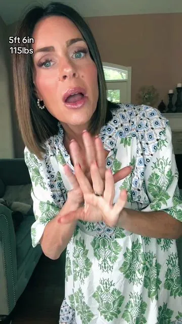 The most perfect spring, summer, and fall dress all rolled into one! This one is a keeper for sure! #over40fashion #workclothes #teacheroutfit #dress #tiktokshopcreatorpicks 
