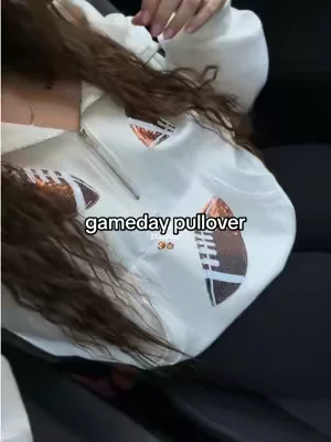 comes in several colors!! #gameday #gamedayoutfit #pullover #football 