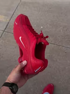 #nikeshoxr4 #fashion #streetwear 