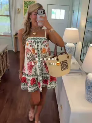 Sooo boujee on a budget🌷! OBSESSED! Soo excited to wear this for date night & vacay! Wearing size S and I'm 5'9! #boujeeonabudget #designerinspired #vacationdress #boutiqueclothing #bohofashion 