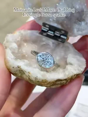 Moissanite Lucid Moon Oval Ring.It's simple but so sparkle💎✨#summerwins #tiktokshopdealsforyoudays #ring #moissanitering #dealsforyoudays #oval #ovalring #ovaldiamond #2026 #delzzad #waterproofjewelry #jewelry #giftideas #viral #delzzadjewelry #nontarnishjewelry #beautiful #luxury #affordable #diamond #diamondtester
