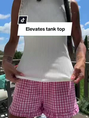 The elevated basic you’ll reach for all year. This ribbed tank pairs with everything and instantly makes you feel more polished #elevatedbasics #capsulewardrobe 