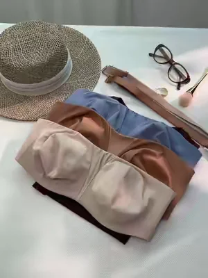 Tired of wearing a strapless bra that slowly migrates down to your belly button? This is the fix! #hsiabra #SummerWins #minimizerbra #DealsforYouDays #N