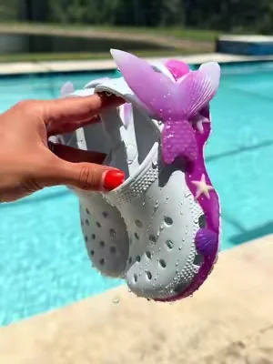 Kids crocs are LEVELING UP 🤌 #crocs #kidsshoes 