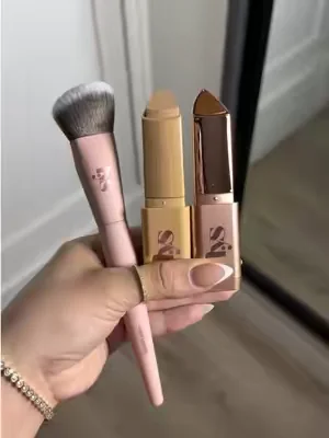 #LYS #Makeup #FoundationStick #Foundation #BronzingStick 