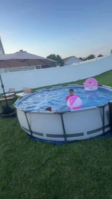 No hay nada como una piscina para disfrutar este verano con tus niños #paratiiiiiiiiiiiiiiiiiiiiiiiiiiiiiii #dealsforyouday #pool #bestway #home 