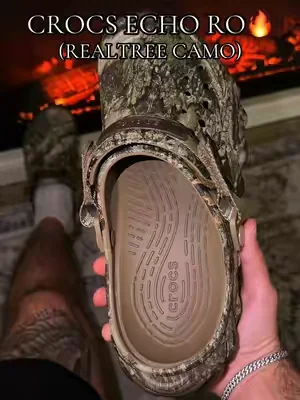 The new Realtree camo colorway is easily one of the cleanest yet. 🔥 The Crocs Echo RO delivers cloud-like comfort with its ultra-cushioned dynamic sole, adjustable strap for a secure fit, and breathable design that keeps your feet comfortable all day. If you’re into clean streetwear, this colorway is a must-have. Clip the available coupons for extra savings, enjoy free shipping, and if you’ve been thinking about grabbing a pair, now’s the time. Check them out for yourself through the link below.@Crocs #crocs #clogs #crocsechoro #comfortshoes #TikTokShopFinds 