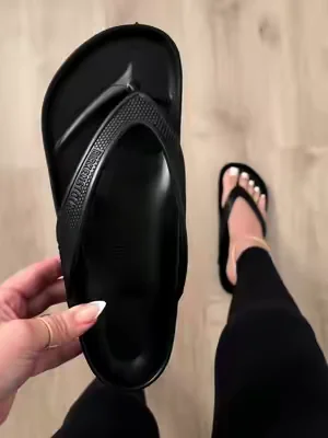 #Birkenstock #BirkenstockRecoverySandals #Sandals #FlipFlops #Summer 