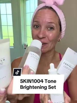 Perfect for those dark spots and acne scars!!  #dealsforyoudays #tiktokshopcreatorpicks #SummerVibes #koreanskincare #skin1004  