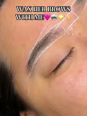 Brow wax🤍🙂‍↕️ @Tress Wellness  — — — — — #waxmachineamazon #waxingkit #waxkit #waxkittips #ads 