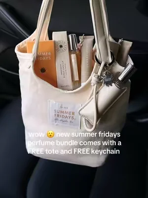 Grab free gifts with the purchase while supplies last 😍 #summerfridays #lipbalm #vanillagirl #vanillaperfume #dealsforyoudays @Summer Fridays 
