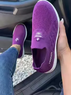 The product is in the cart, my dear friends. #womenshoes 