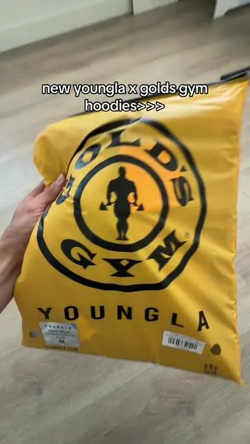 distressed look is fire #youngla #tiktokshop 