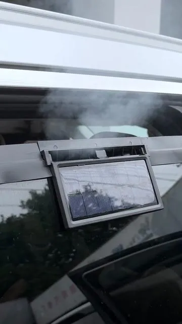 De ahora en adelante, ya no será como abrir una estufa en cuanto se abre la puerta del coche. #amazonmusthaves #cargadgets #caraccessories #gadgets #summervibes