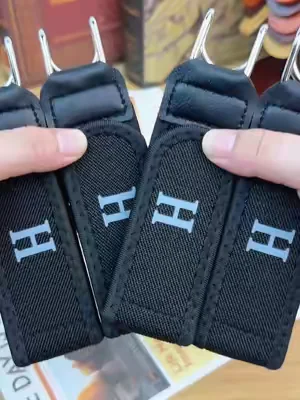 Say goodbye to the heavy belt buckle! This buckle-free elastic belt keeps your pants secure and comfortable, with a clean and invisible look. Perfect for daily use or outdoor activities! #belt #TikTokShopDealsforYouDays #SummerWins #WeeklyDeals #Summervibes 
