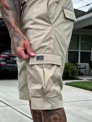Tired of skinny jeans? These cargo pants hit different #fyp#cargopants#mensfashion#streetwear#tiktokshop 