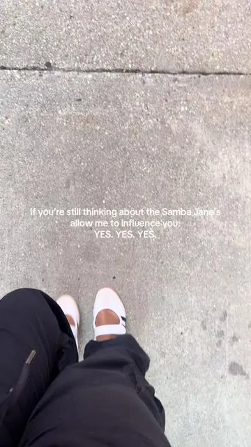 Comfy af, adorable, I love the way they feel on foot, they match EVERYTHING, so girl lala!!! ✨🎀💕 #sambajanes #shoes #outfitinspo #girly #outfitideas 