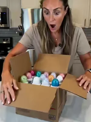 Wait HOW MUCH?! 🤯 6 Dove deodorants in ONE box?! 72hr protection + 150ml each? YES. Tap the cart! 💦 #DealsforYouDays #DoveDeodorant #BodyCareEssentials #TikTokMadeMeBuyIt #FYP
