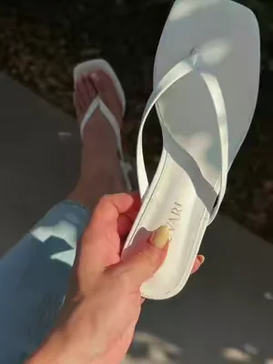 These Zuvari kitten heels are giving that perfect mix of cute + comfortable✨ If you’re looking for women’s shoes that feel dressy but still easy to walk in, these kitten heels are it. I love how they instantly elevate any outfit—perfect for work outfits, dinner outfits, weddings, or just when you want a little extra height without the pain of high heels. They’re lightweight, flattering, and honestly one of those heels you can actually wear all day. If you’re into comfortable heels, dressy sandals, or everyday women’s shoes that still feel stylish, you’re going to love these. #kittenheels #sandalheels #sandalsforwomen #zuvari #heelsforwomen 