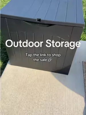 The price is too good to pass up for such a practical find 🙌🏻 #dealsforyoudays #outdoorstorage #outdoorstoragebox #outdoorhack #storagefinds 