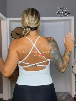 LOVE the back of this tank top 🔥💖✨☀️  #tanktop #tanktopstyle #tanktops #cami #basictop 
