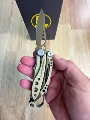 Leatherman Skeletool CX 7-in-1 Multi-Tool #leatherman #multitool #edc #tooltok #tiktokshopcreatorpicks