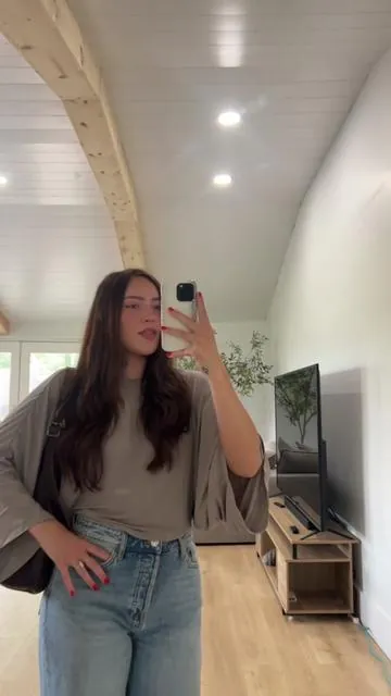Size small 
